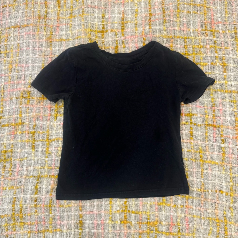 Aveto Black Short Sleeve Tee